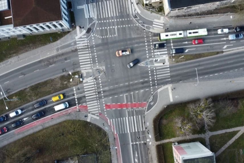 Zmiany w programie sygnalizacji na skrzyżowaniu ulic Scznieckiej - Gontyny - Plater